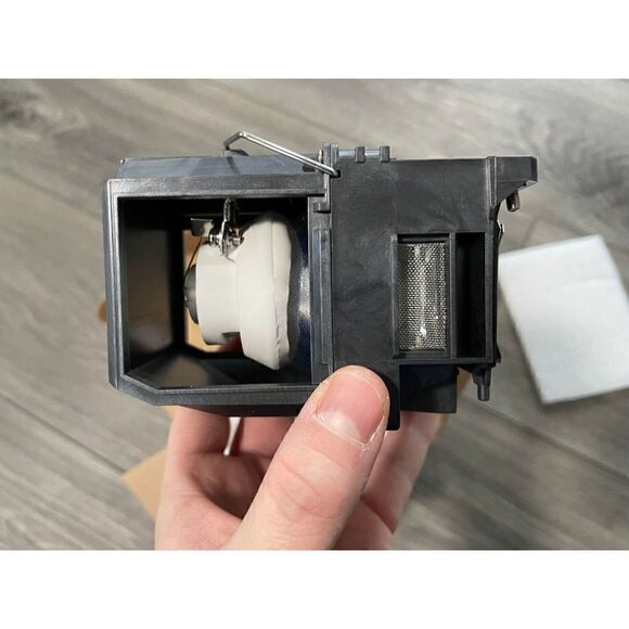 YOSUN v13h010l85 Replacement lamp for Epson Powerlite Home Cinema Projector - Picture 7 of 9